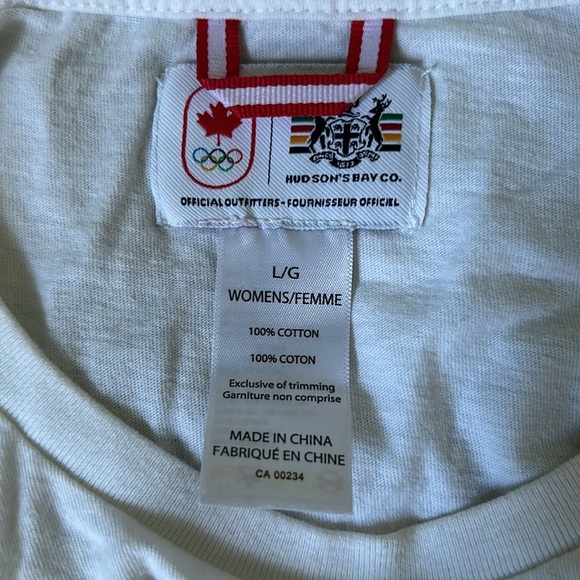 Canada Hudson’s Bay Company Official Olympics White T-Shirt - Picture 2 of 5